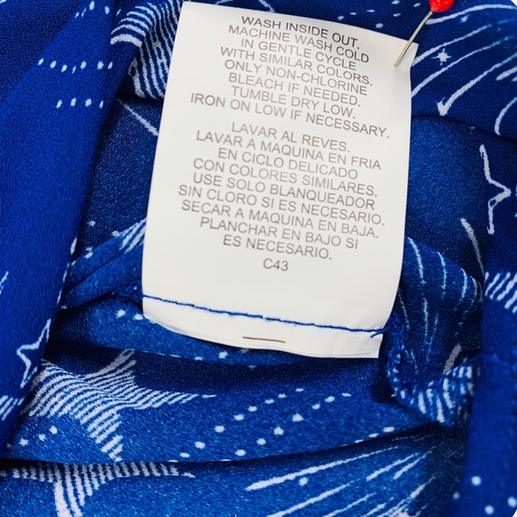 Cropped & Sheer Shooting Star Blouse - Picture 10 of 10